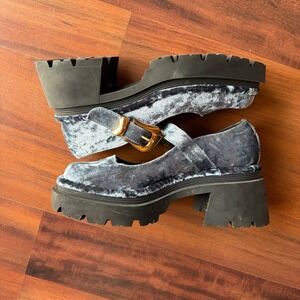 Circus by Sam Edelman Blue Velvet Mary Jane Platform Lug Sole Heels Buckle 7